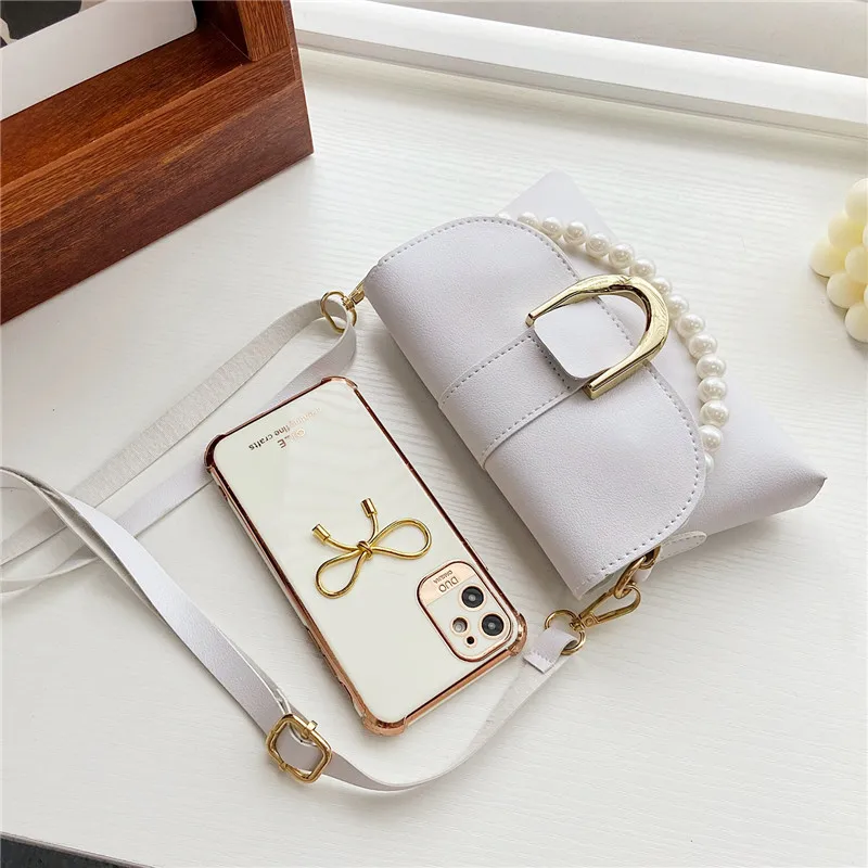 Wholesale small popular  white pearl  chain handbag strap ladies pu leather girl women handbag