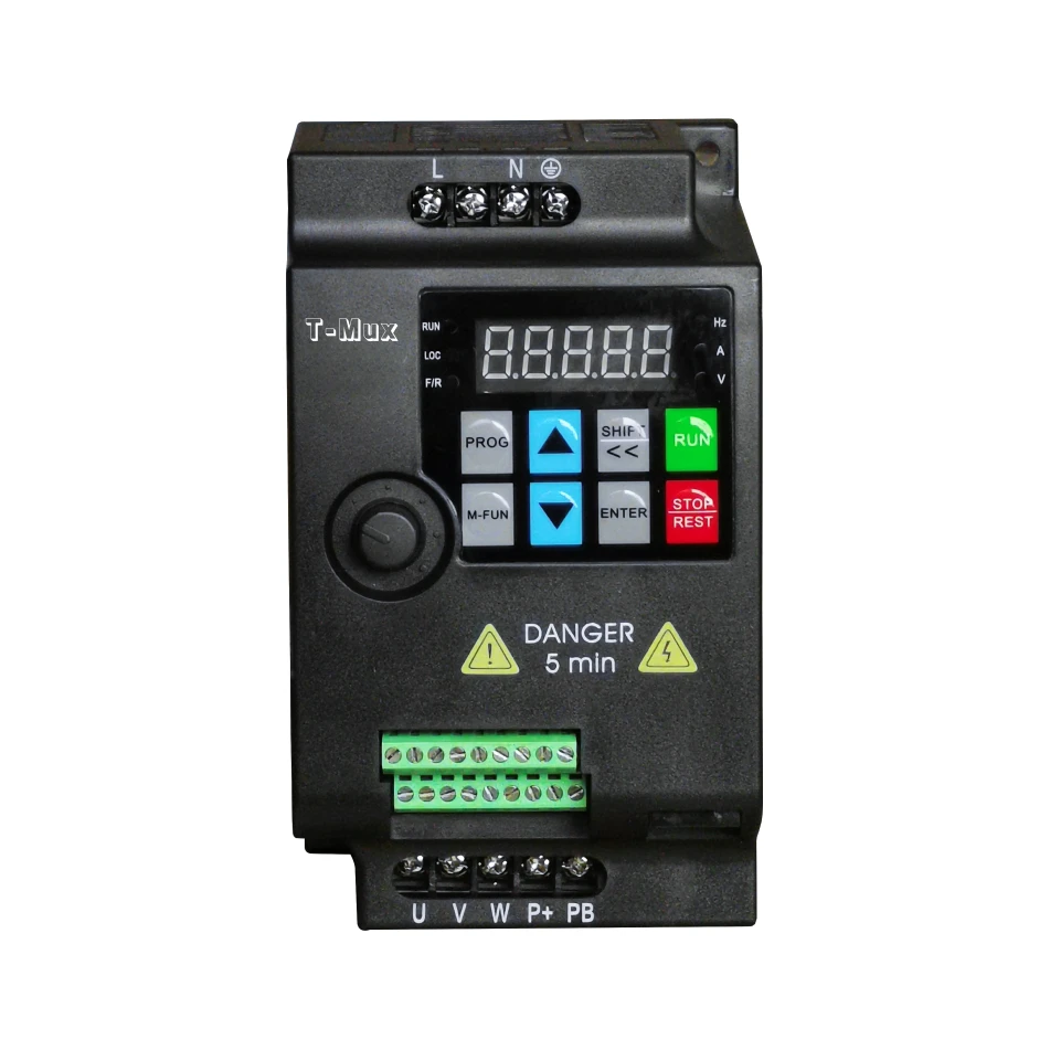 Мини солнечный инвертор насоса 1.5KW 3 фазы 380V 50/60HZ вход постоянного тока выход переменного с частотно-регулируемым приводом преобразователь частоты мотор
