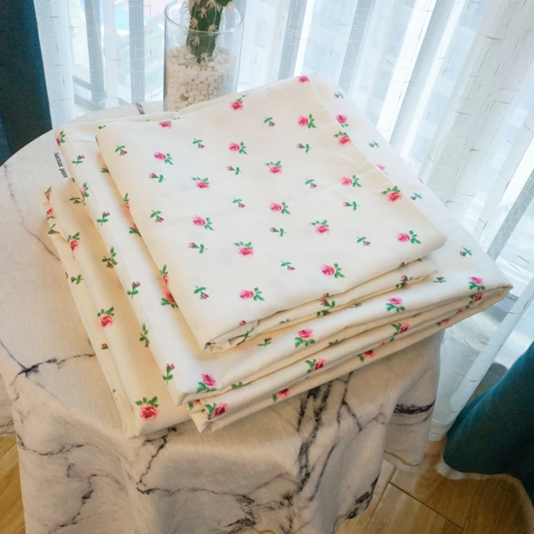 Наволочка из полиэстера маленький мягкий и милый цветочный принт можно заказать индивидуальный стиль простыня набор четырех предметов для общежития