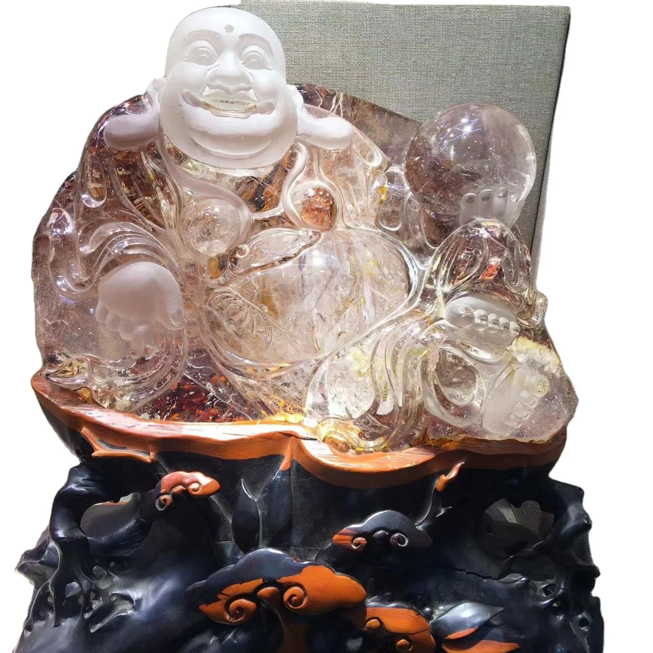 Wholesale natural crystal Buddha carving transparent quartz process Buddha decoration