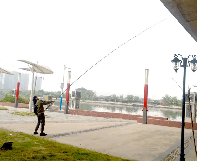 China manufacture wireless remote universal flexible selfie stick for mobile phones