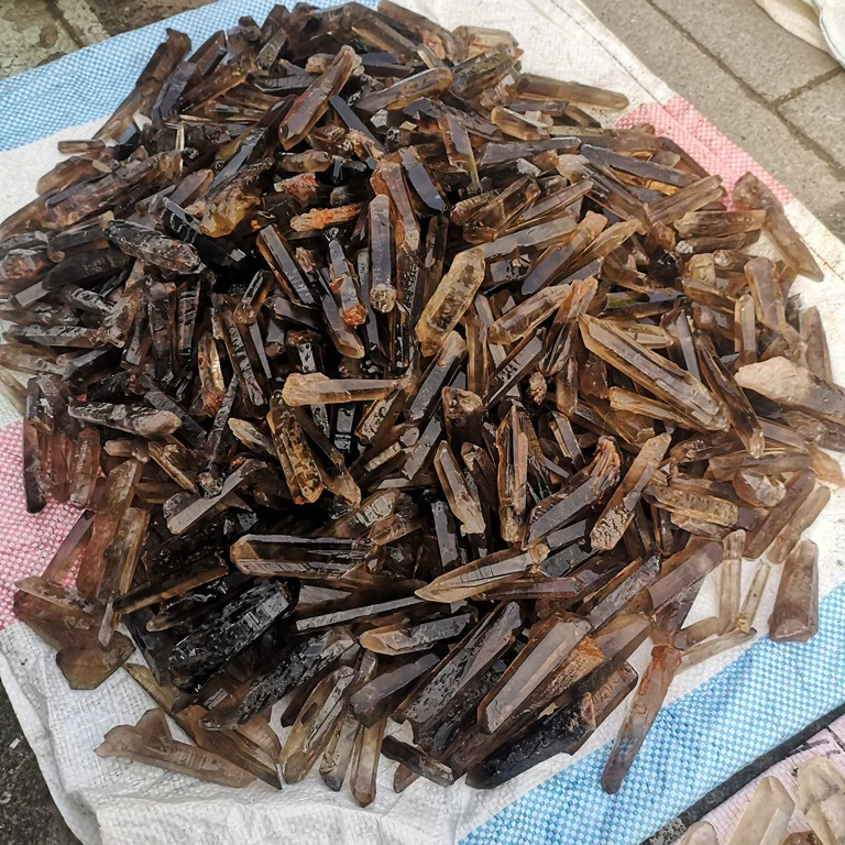 Wholesale Natural Smoky Crystal Quartz Stone Rough Smoky Crystal Point