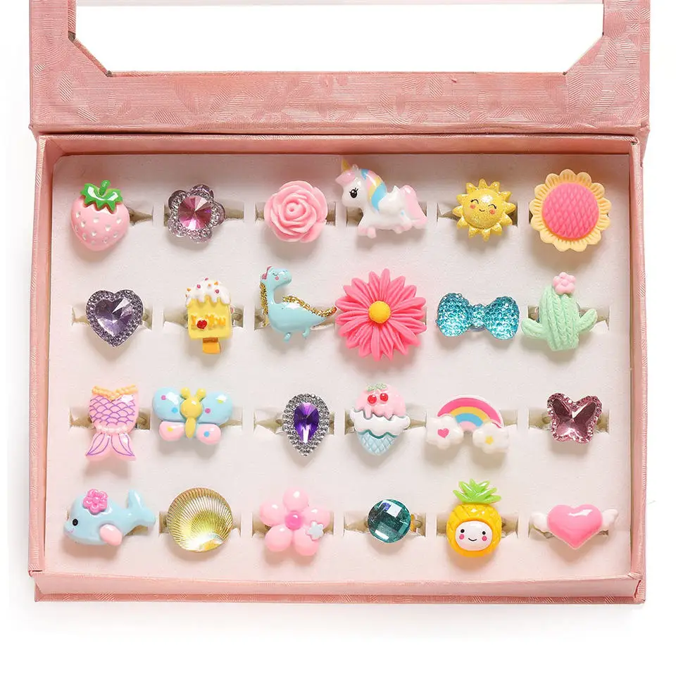 2022 Hot Sales Kid Dress Up Rings, Pretend Play Toy Lovely Adjustable Little Girl Jewel Rings Box Set