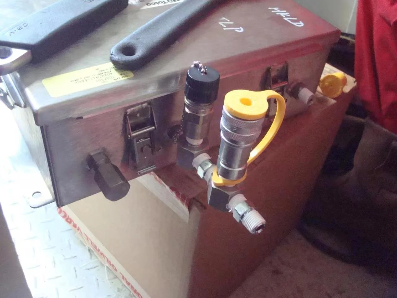 M/D TOTCO 5000psi гидравлический стоп/обратный клапан из нержавеющей стали и соединитель гидравлического шланга для манометра