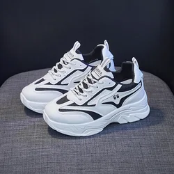 2020 new autumn high quality Custom sheepskin upper running chunky woman sneakers white sport flat footwear white walking shoes