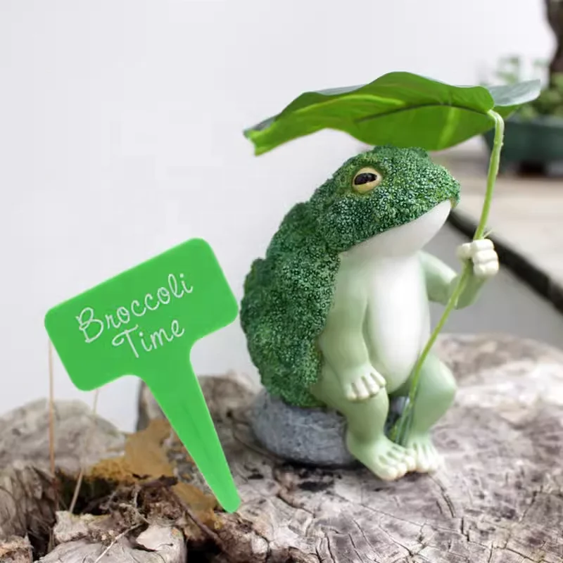 Outdoor Garden Decor Resin Frog Statue Folk Art Fiberglass Sculpture Animal Model Figurine