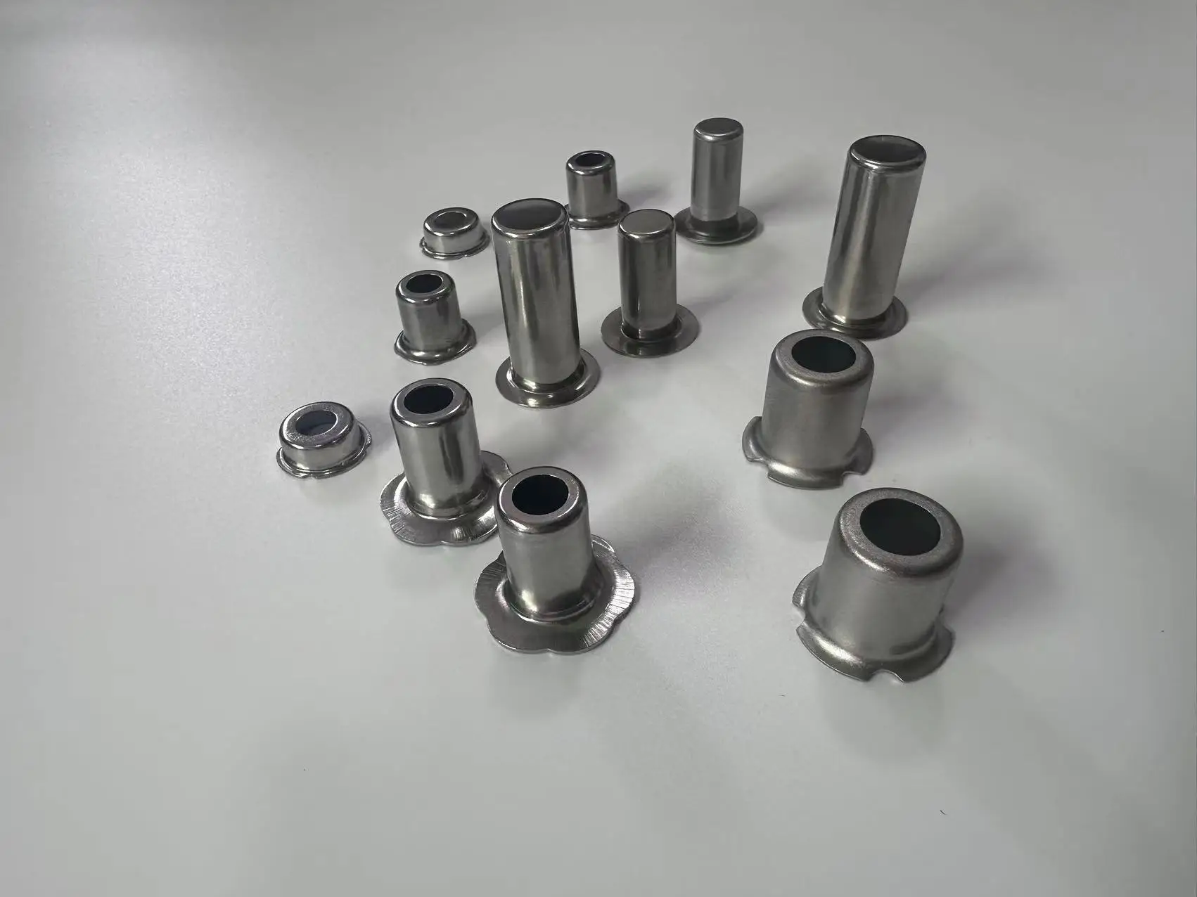 High Quality Custom Steel Belt Decorative Zinc Alloy Buckles Manufacturer Wholesale Stamping Process Clothing Waist Pin Buckle