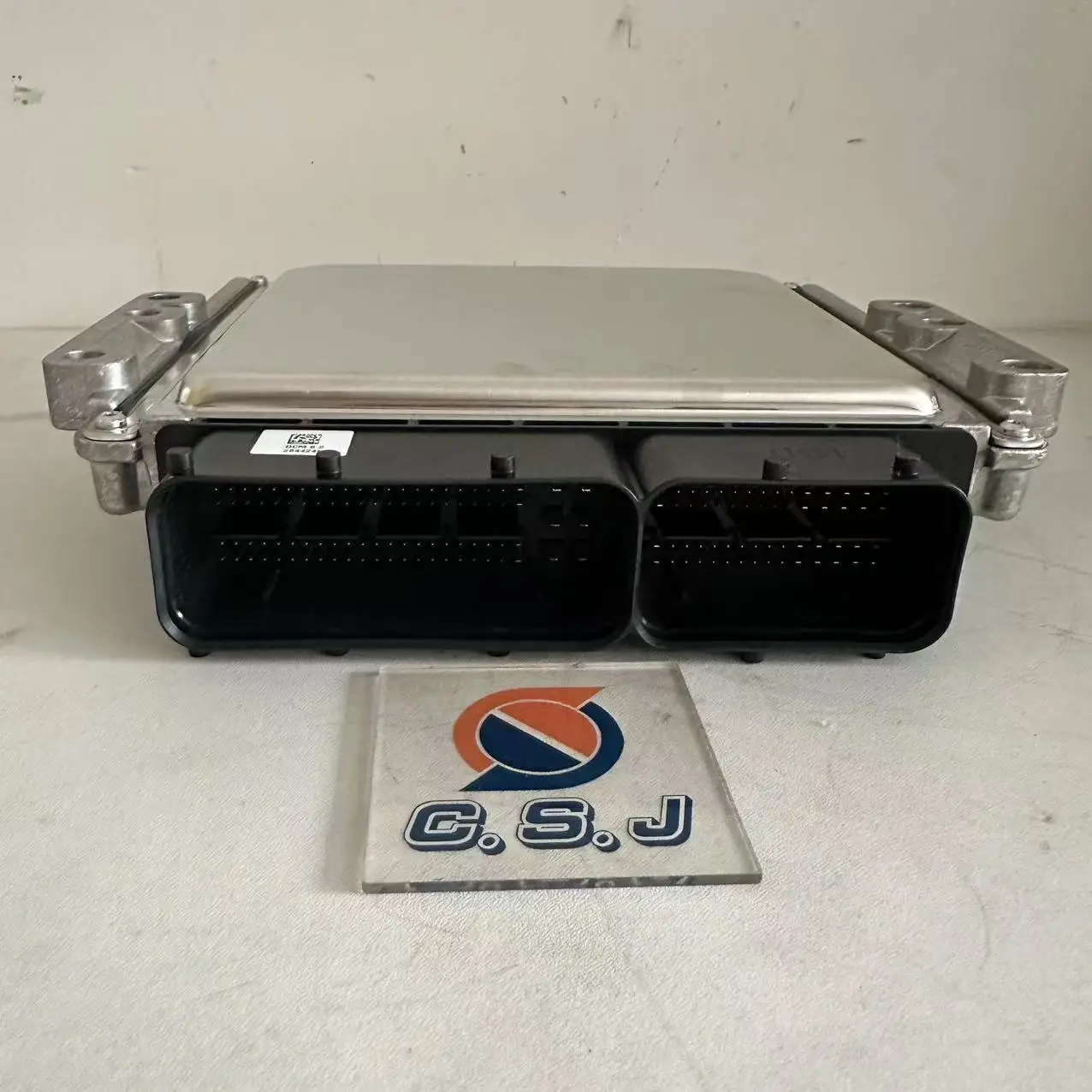 ECU 28520305 28608897 1026400FD020 Controller Computer Board Panel Control Unit for JAC T6 DCM6.2 HFC4DB2-1D Delphi Engine