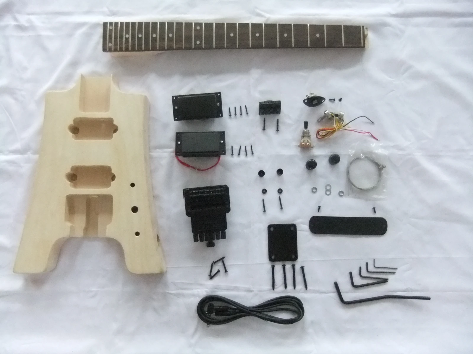 Customizable Semi-finished Rosewood Children Electric Guitar Exercise Diy Electric Guitar Kits