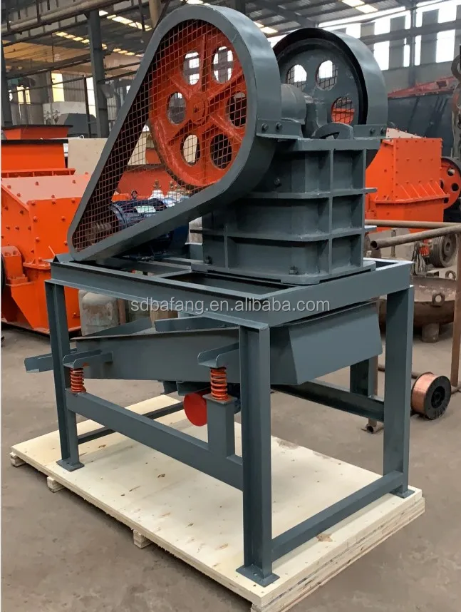 Hot Sale Portable Mini Stone Rock Crushing Machine Price Mobile Rock Crusher Jaw Crusher