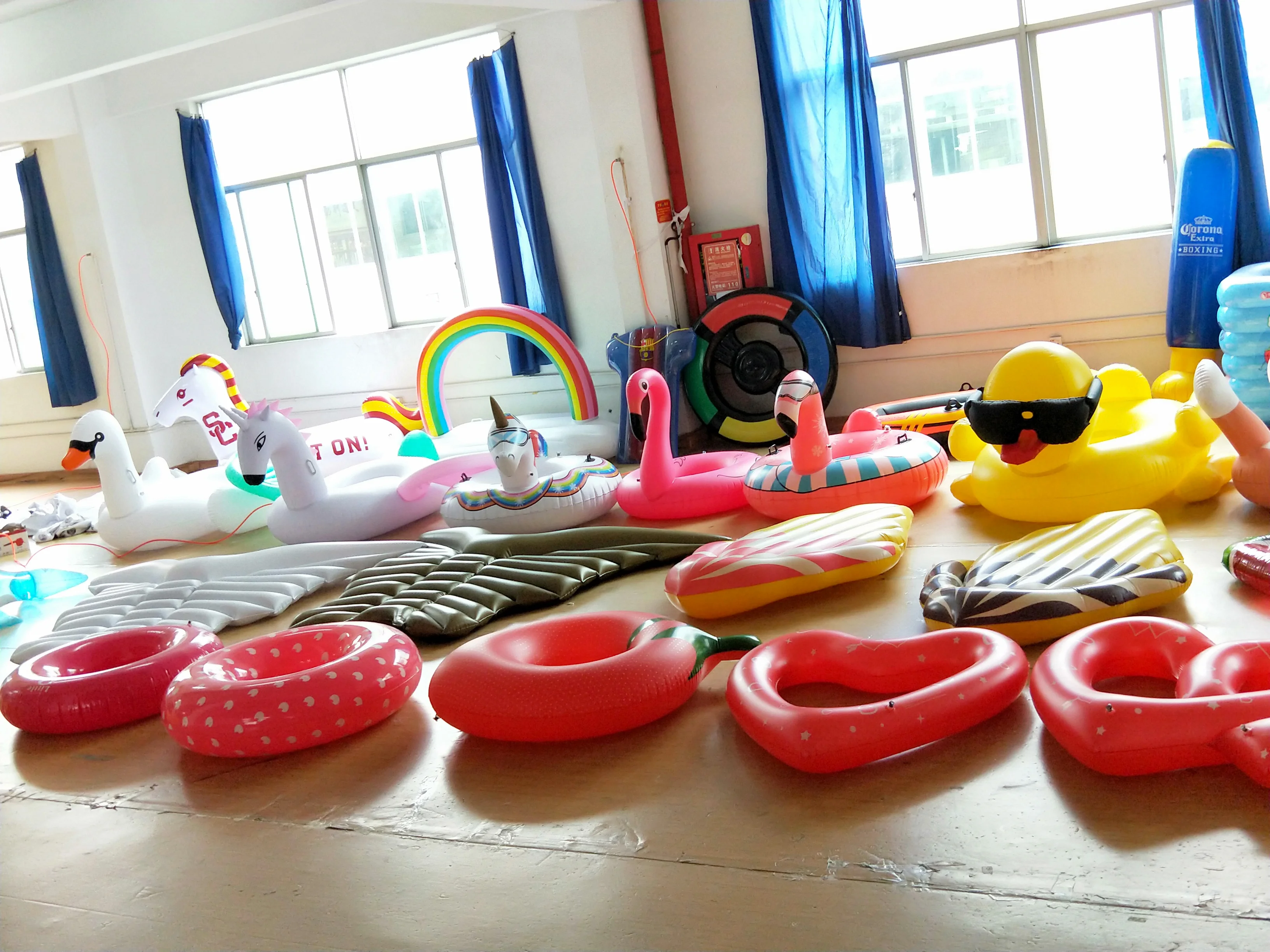 inflatable pool floats.jpg