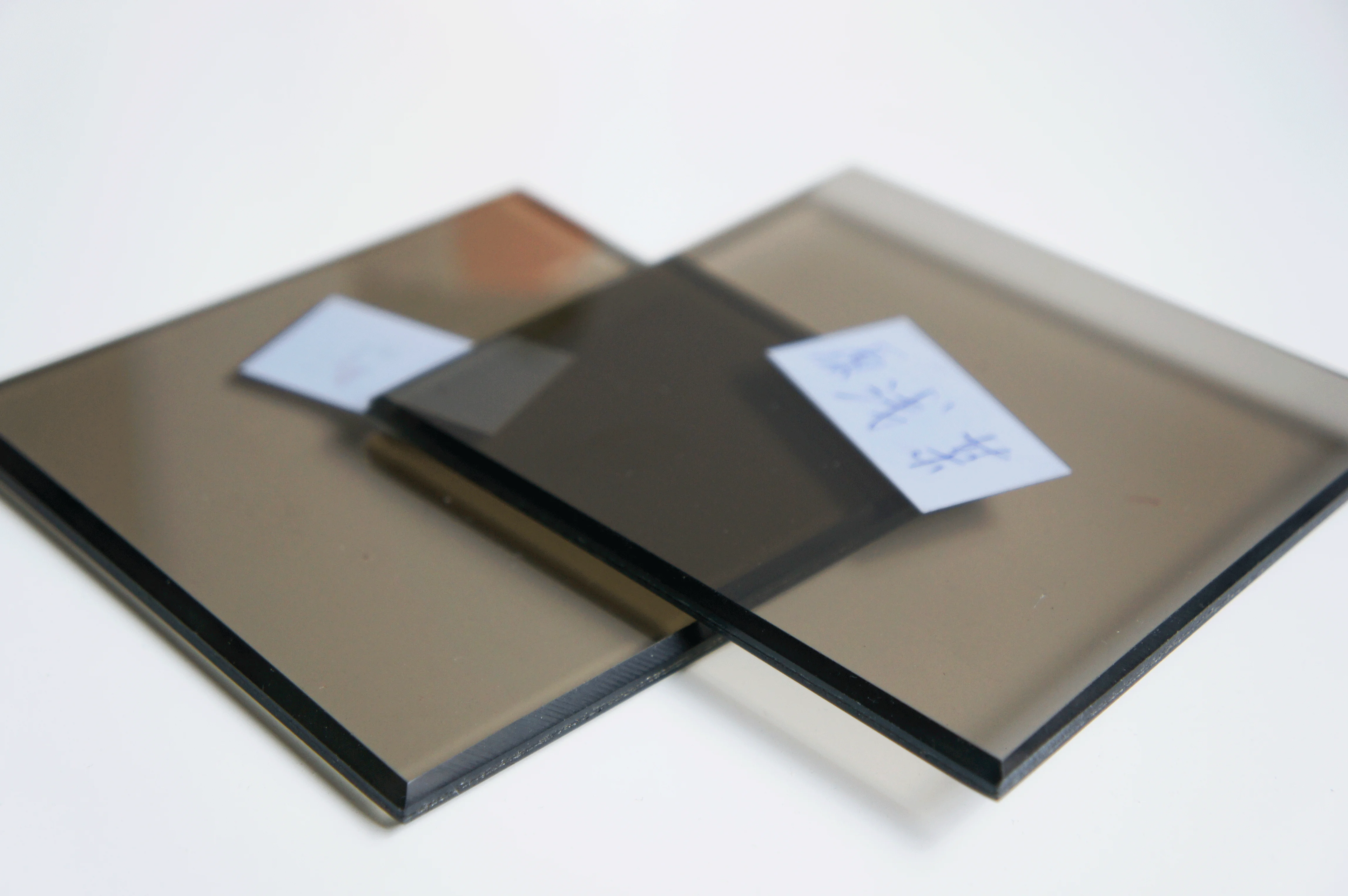 Direct manufacturer pvb layer edging punching tempered laminated glass