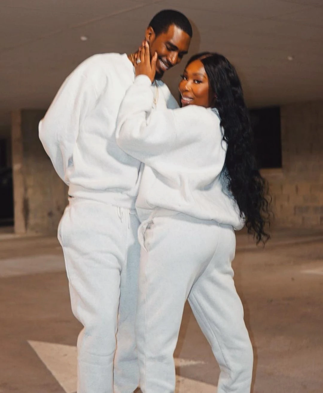 Custom Logo Women Causal 2 two pieces clothing Oversize Crop Hoodies and Jogger Sets for Ladies