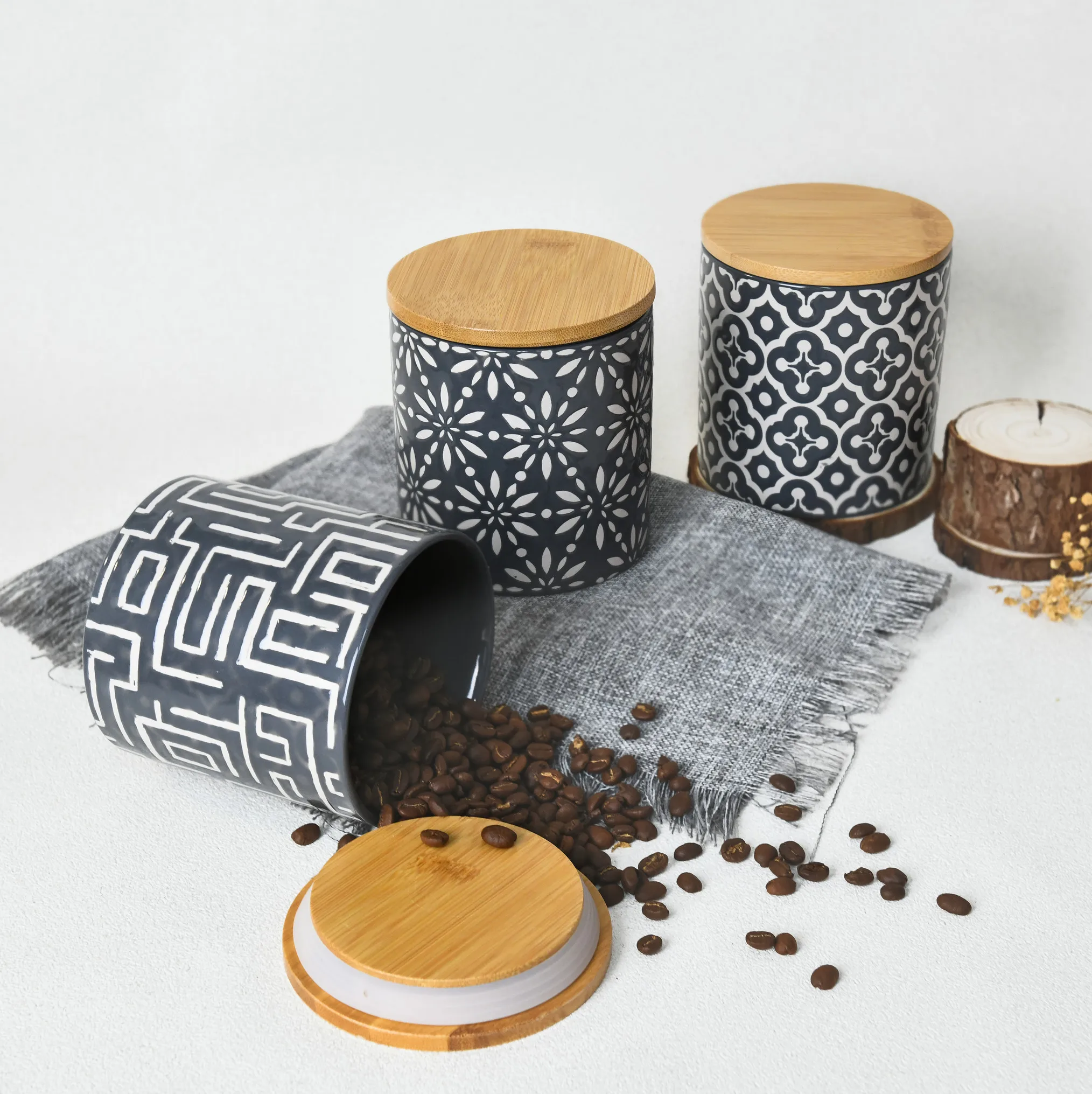 2024 New Bone China Coffee Tea Cup mug sets Ceramic cup set porcelain Coffee and Tea Sets