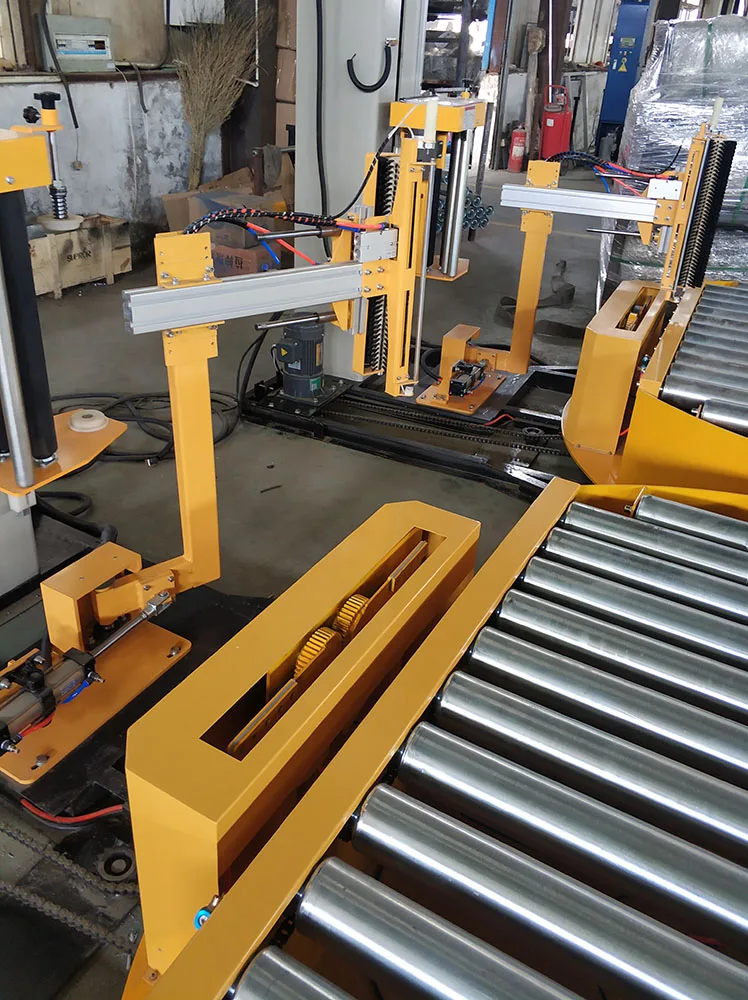 China Made Pallet Stretch Wrapping Machine with turntable and roller conveyor