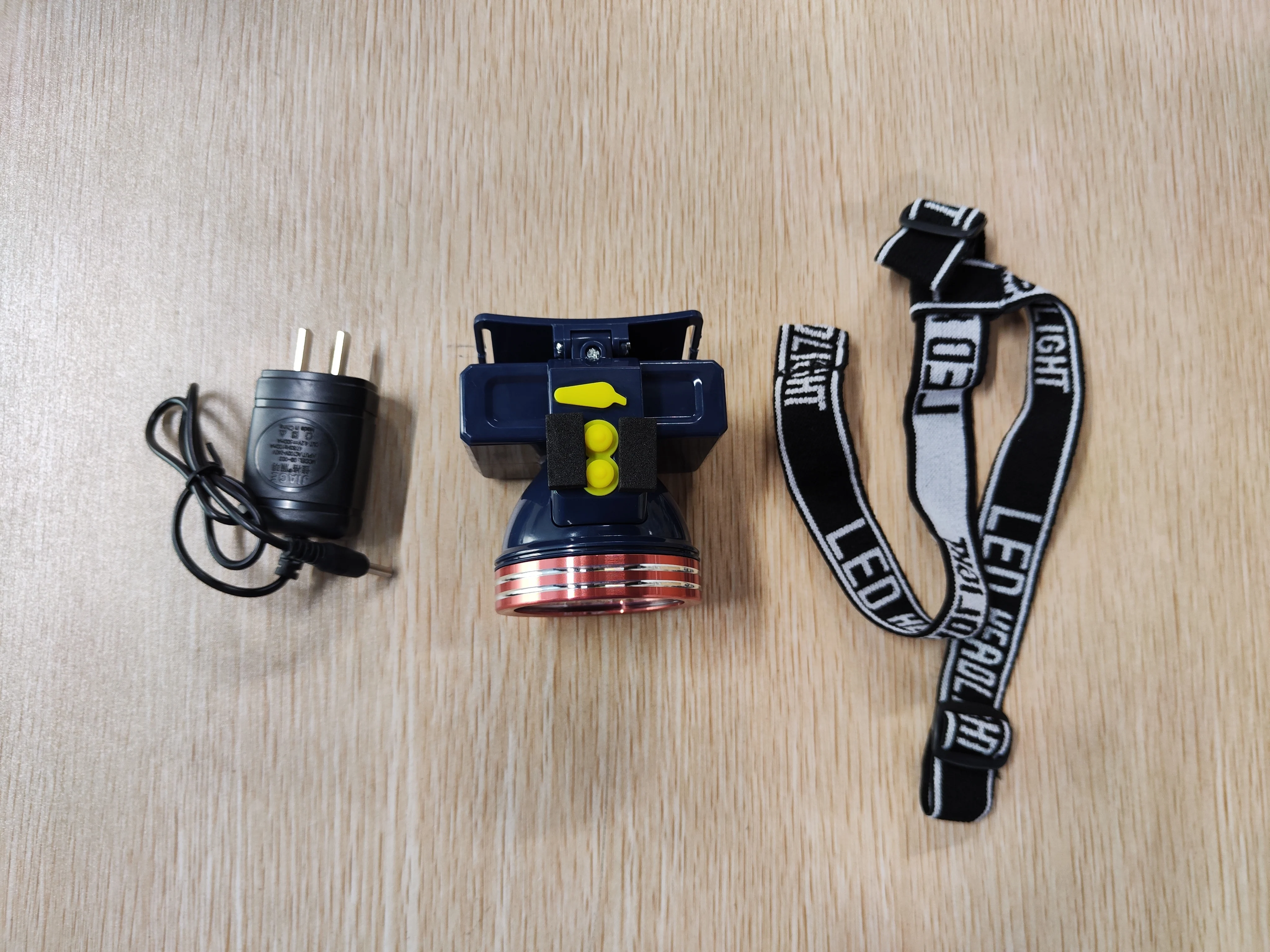 JIAGE best price NEW head torch rechargeable recycle li-ion battery portable with long working hours