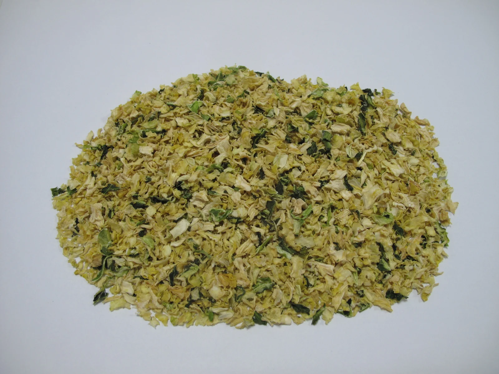 Air Dried Dehydrated yellow white Cabbage Flakes chinese cabbage