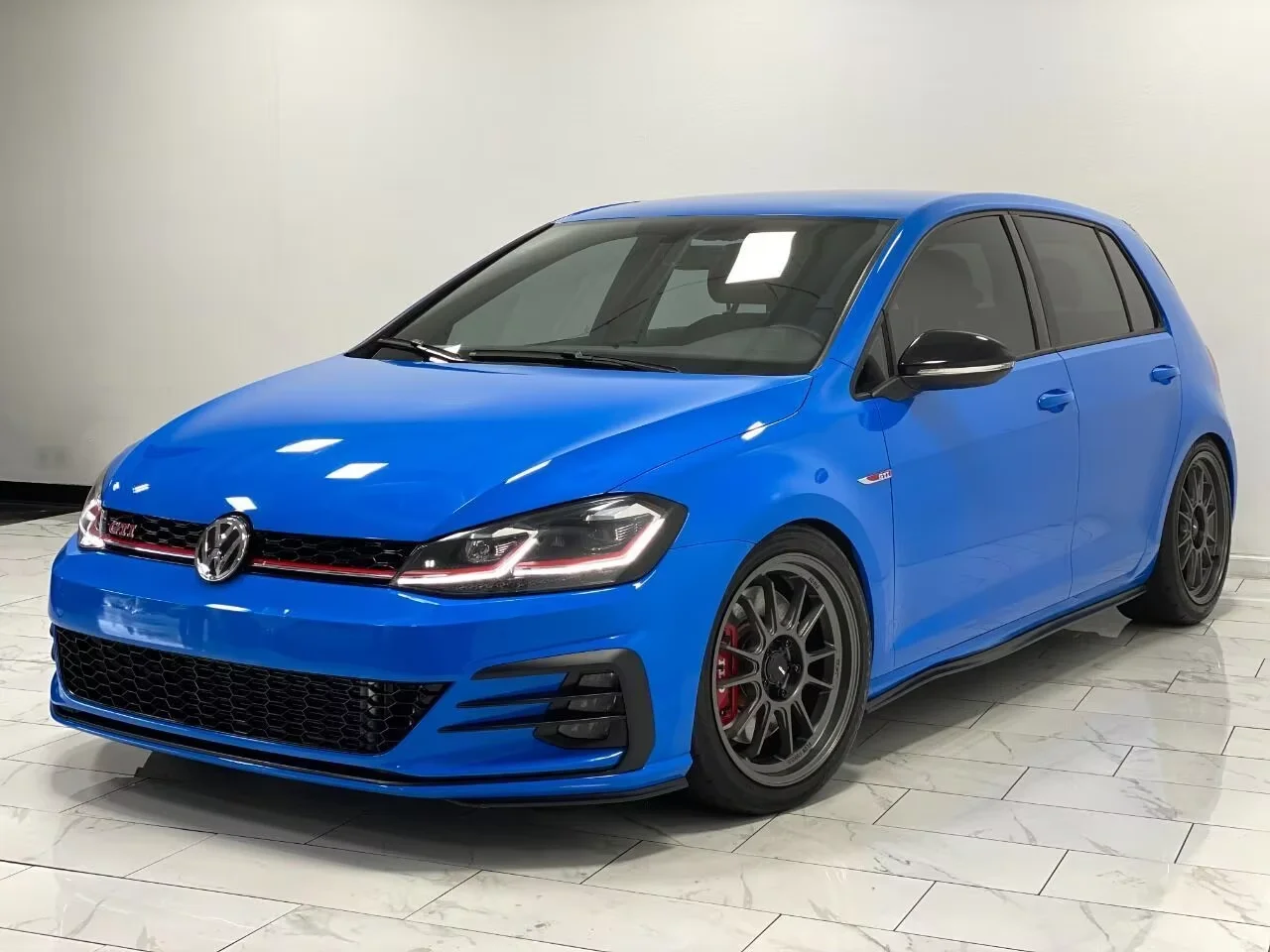 Cheap price good quality Used 2019 Volks-wa-gen car Go-lf Rabbit Edition 4dr Hatchback second hand car