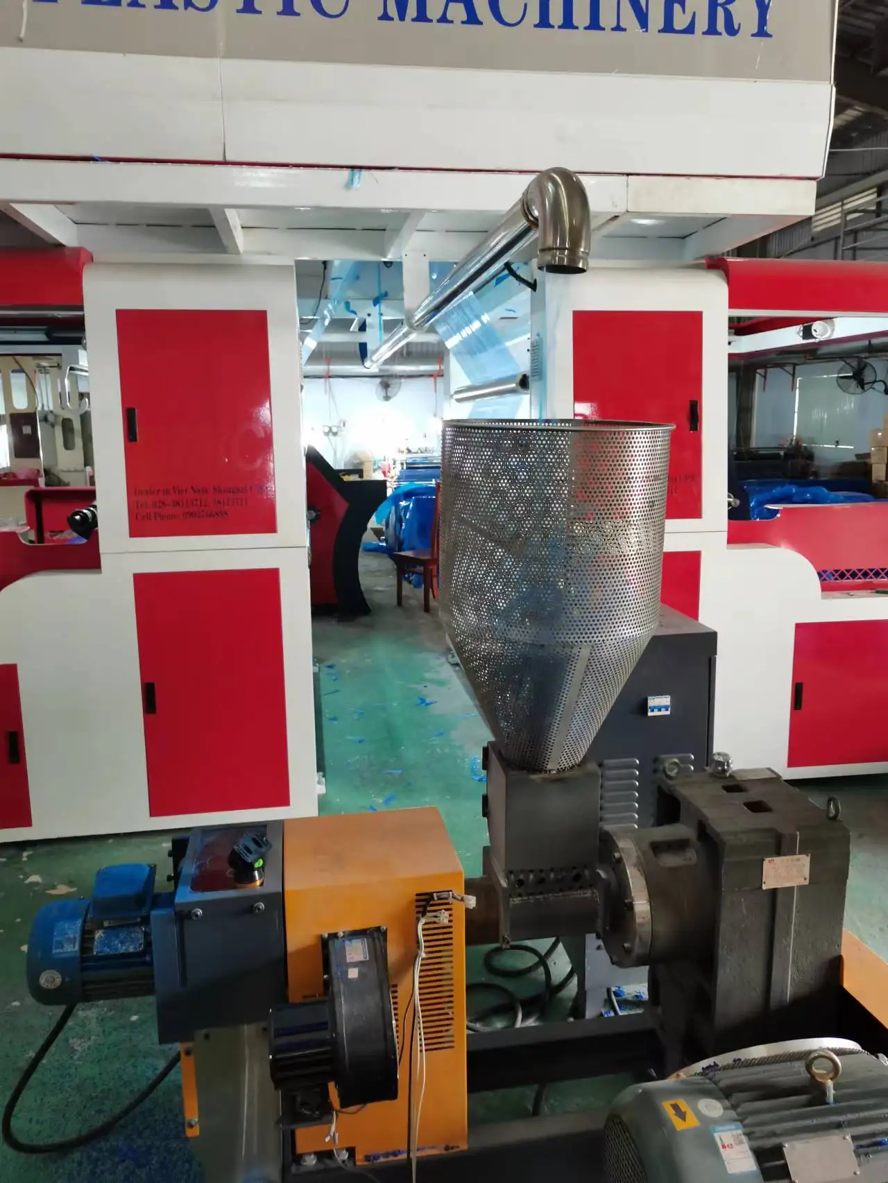 Меньше отходов, высокая Выходная трехслойная производственная линия ABC-выдувной пленки