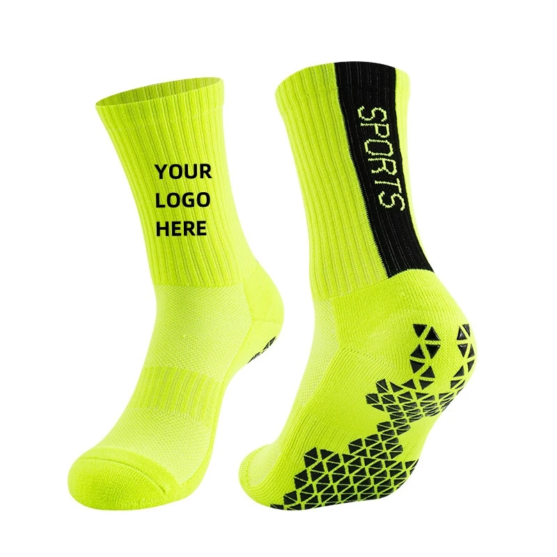 Factory Supply Sport Cotton Men Anti Slip Embroidery Custom Embroidered Grip Socks With Logo