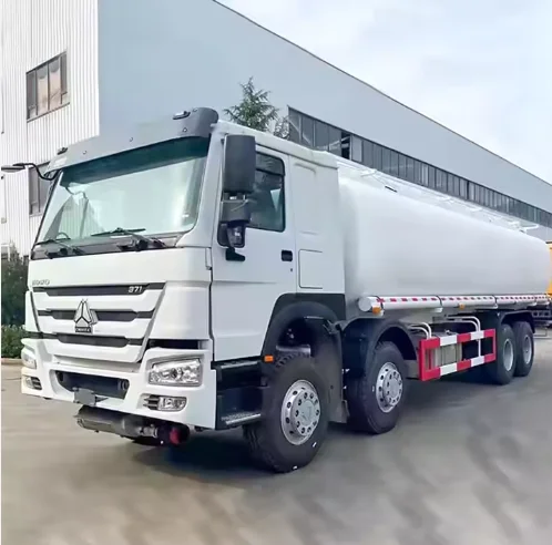 Хорошие продажи Китайский тяжелый грузовик Howo новый и Подержанный масляный бак 8x4 20000-50000 литровый