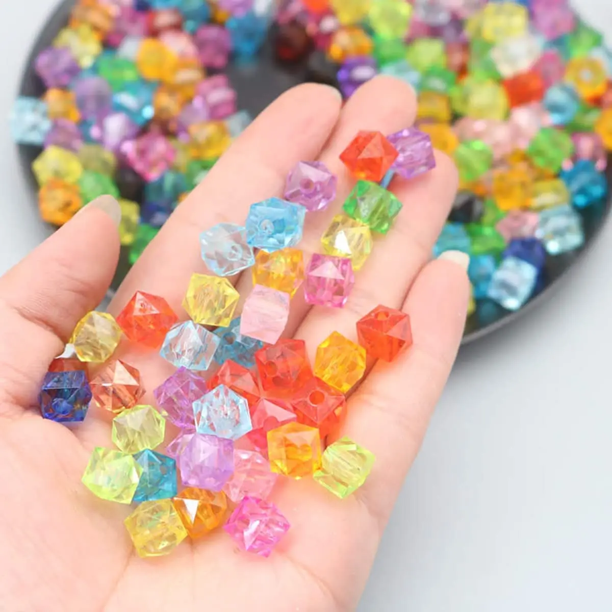 Creative DIY Handmade Jewelry Mobile Phone Chain Gift Vase Decoration Irregular Clear Crystal Bead Facet