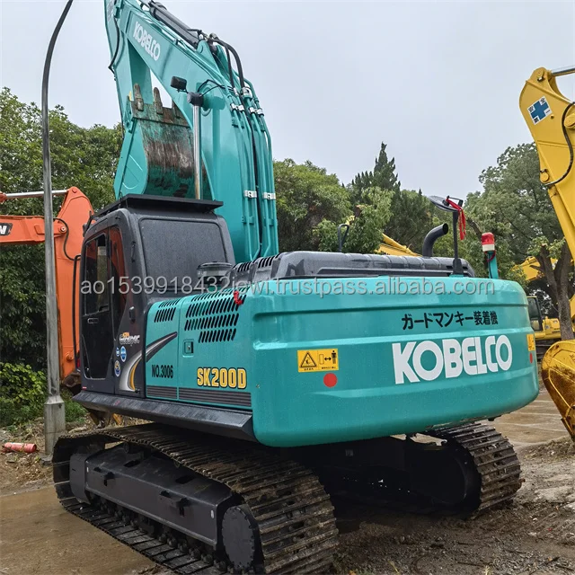 Low price Kobelco Excavator for sale Used Kobelco SK200-8 crawler excavator