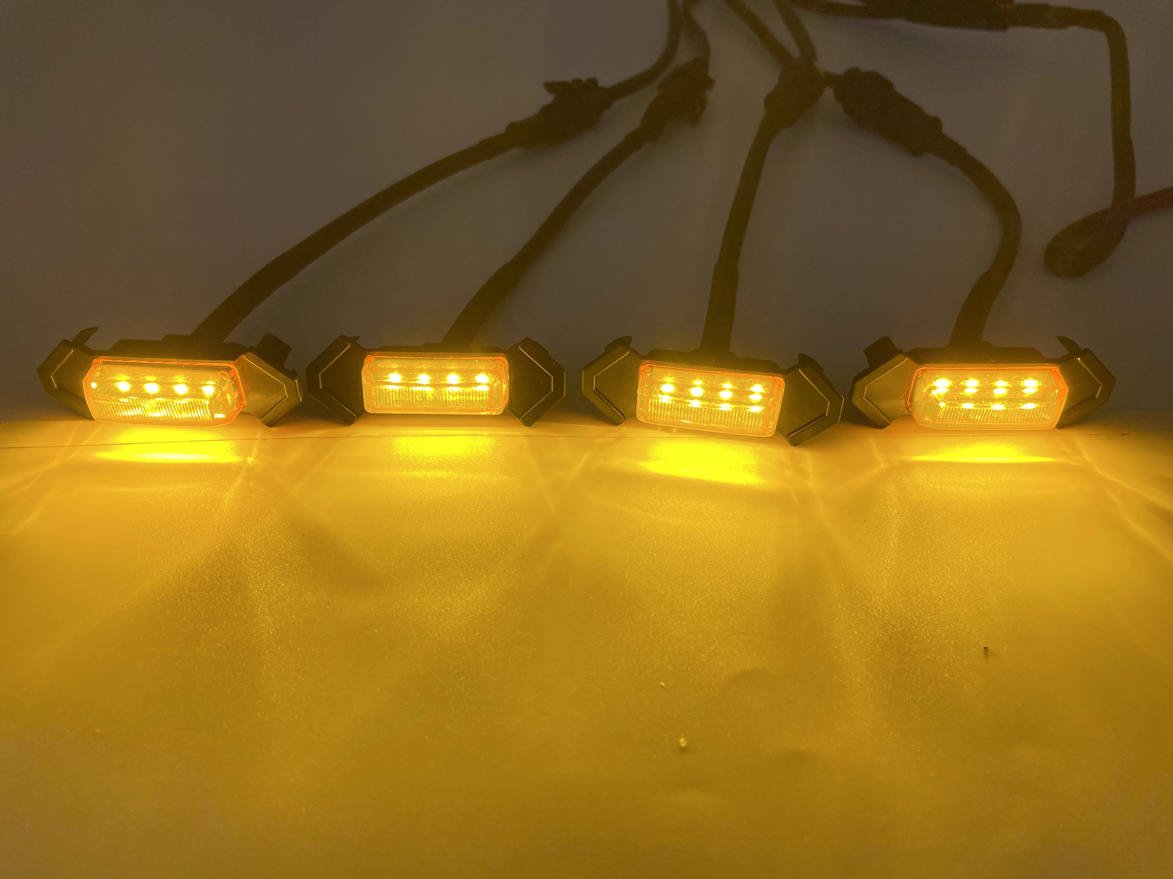 LED Front surface mounted Grille Lamps Amber Flashing Strobe grille light for car Tacoma GMC Ford truck