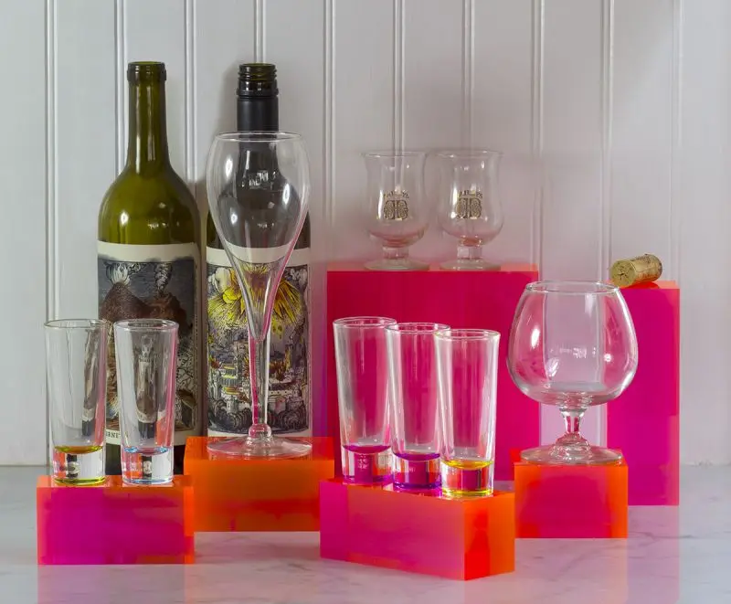 Fluorescent Pink Green Block Riser Set Acrylic Jewellery Display Stand Solid  Cube Riser