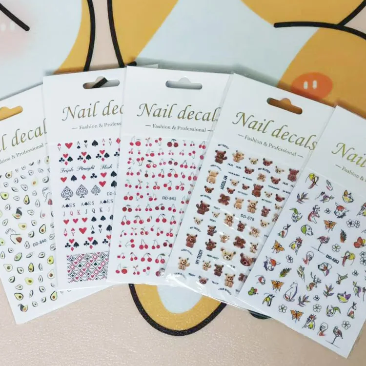 Yitong DD-0984 animal bear pattern gel polish luxury uv nail stickers