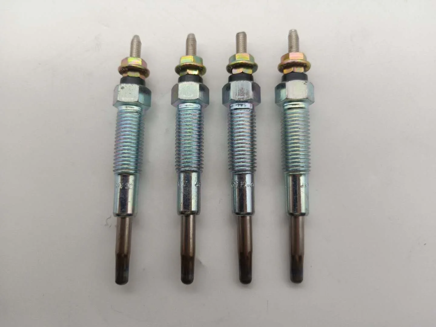 WL81-18-601 New in Stock Engine Parts GLOW PLUG for FORD RANGER 2.2 2.3 WL8118601