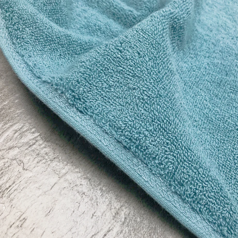 Wholesale Custom 600gsm Soft and Absorbent White Pink Grey 100% Cotton Bath Towels Natural Ultra Towel Sets