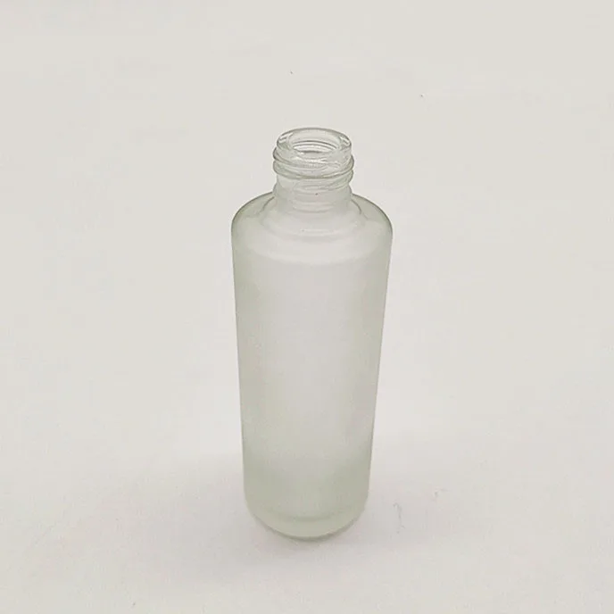 Shan Dong Factory 85Ml  FROSTED L GLASS PERFUME BOTTLE WITH PLASTIC PUMP SPRAYER