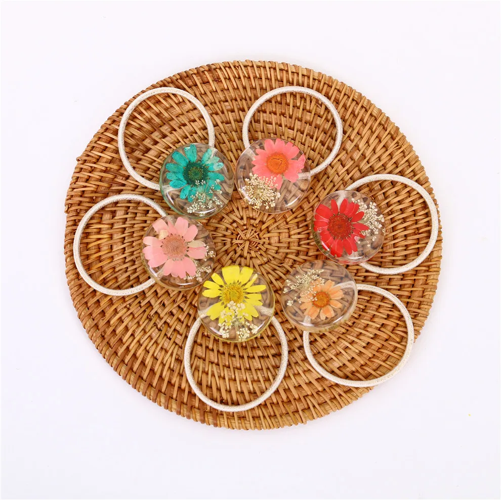Wholesale beautiful girl bling rubber band hairpin hair decoration fashion natural dried flower rubber band buckle for women