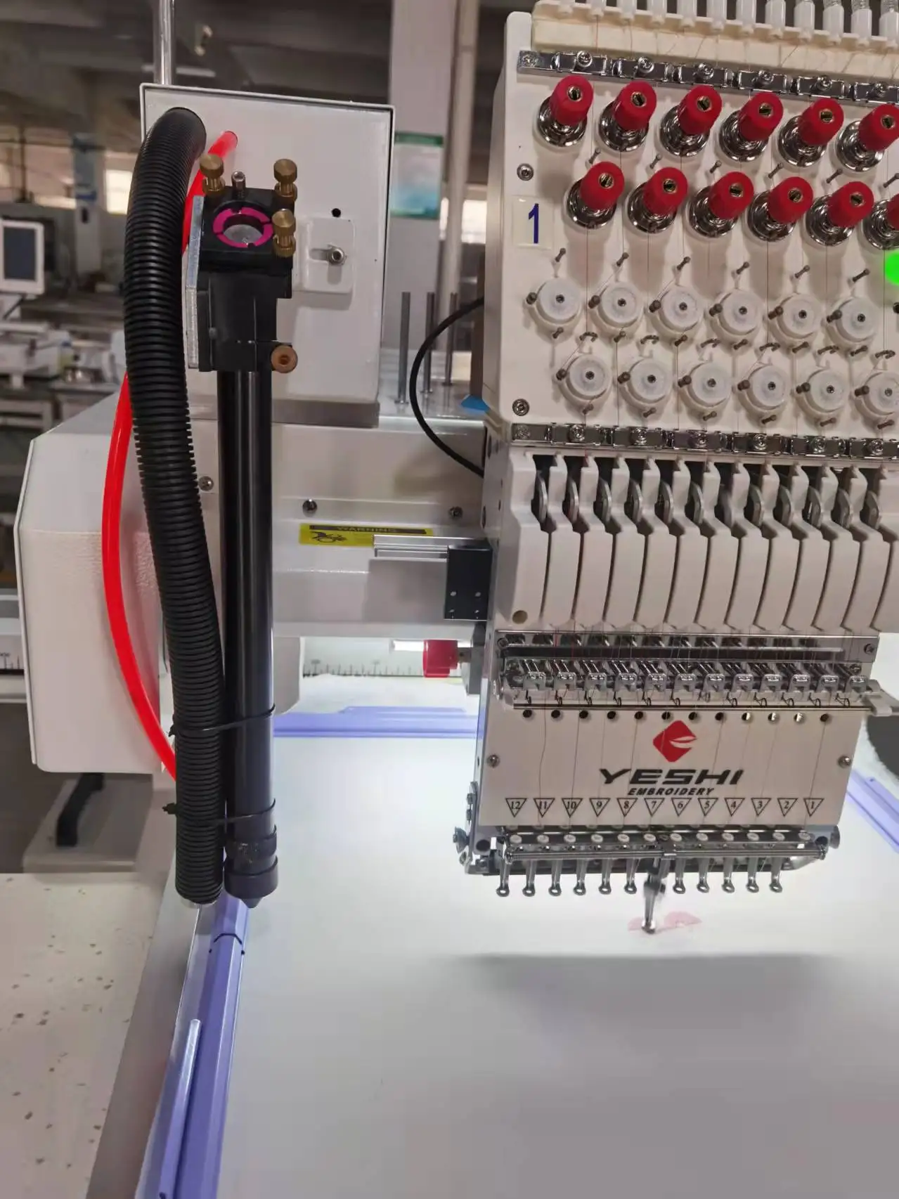 Laser Embroidery Machine, Laser Cutting Machines for Industrial Use Machinery