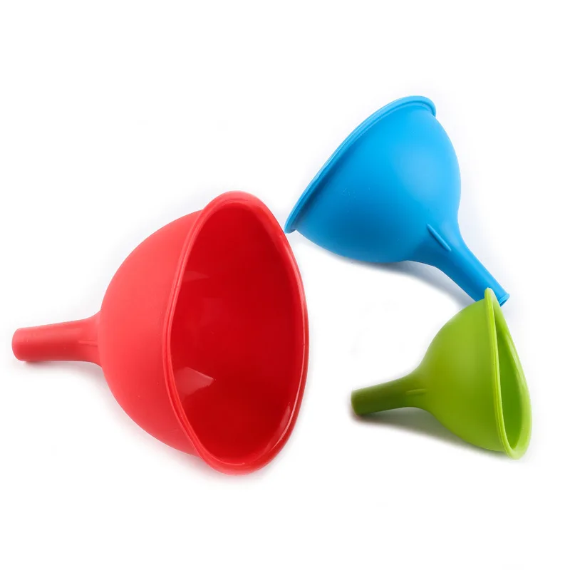 2021 online Top Seller Wholesale New Trending Popular Products   Kitchen Funnel Silicone Liquid Funnel Kitchenware