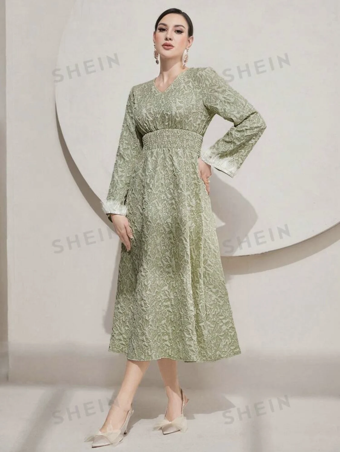 Eastern Europe Wholesale Jacquard Fabric Russia Hotsale Popular Jacquard For Making Fashionable Women Party & Wedding Dresses