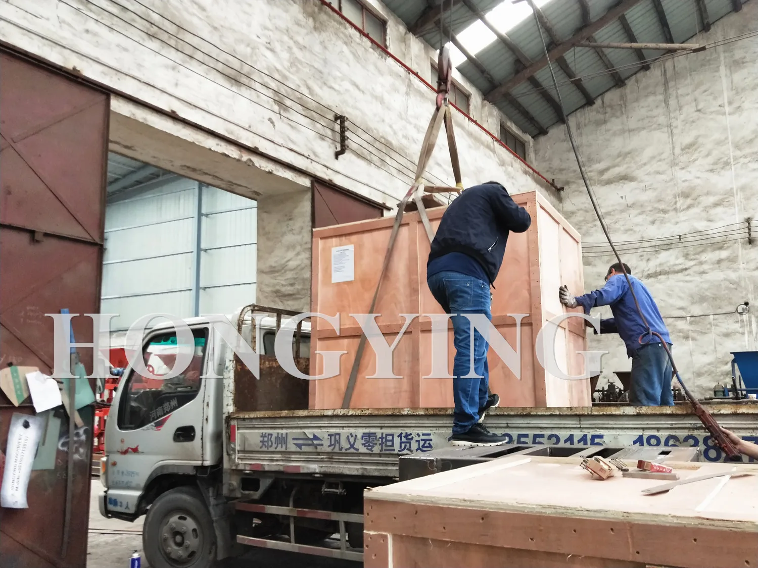 small type soil crusher/jaw crusher for soil sale used in interlocking brick machine