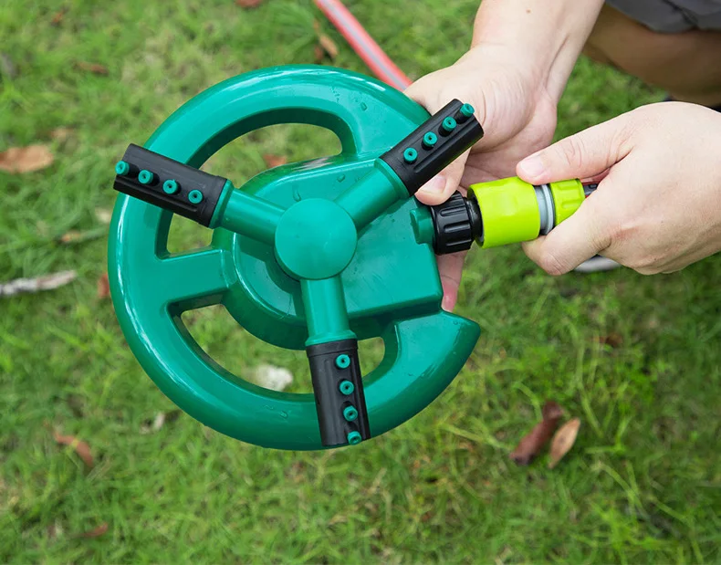3 Nozzles Lawn Sprinklers 360°Automatic Rotating Water Sprinkler System Garden Sprinkler Adjustable