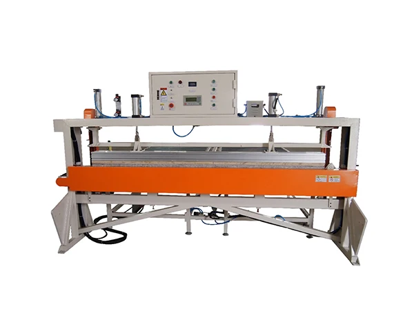 XMP-2200 упаковочное оборудование в пленку для матраса