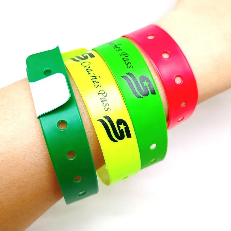 Custom High Quality Soft Comfortable Waterproof PVC Wristbands Customized Identity Vinyl ID Bracelet Wristband For Event