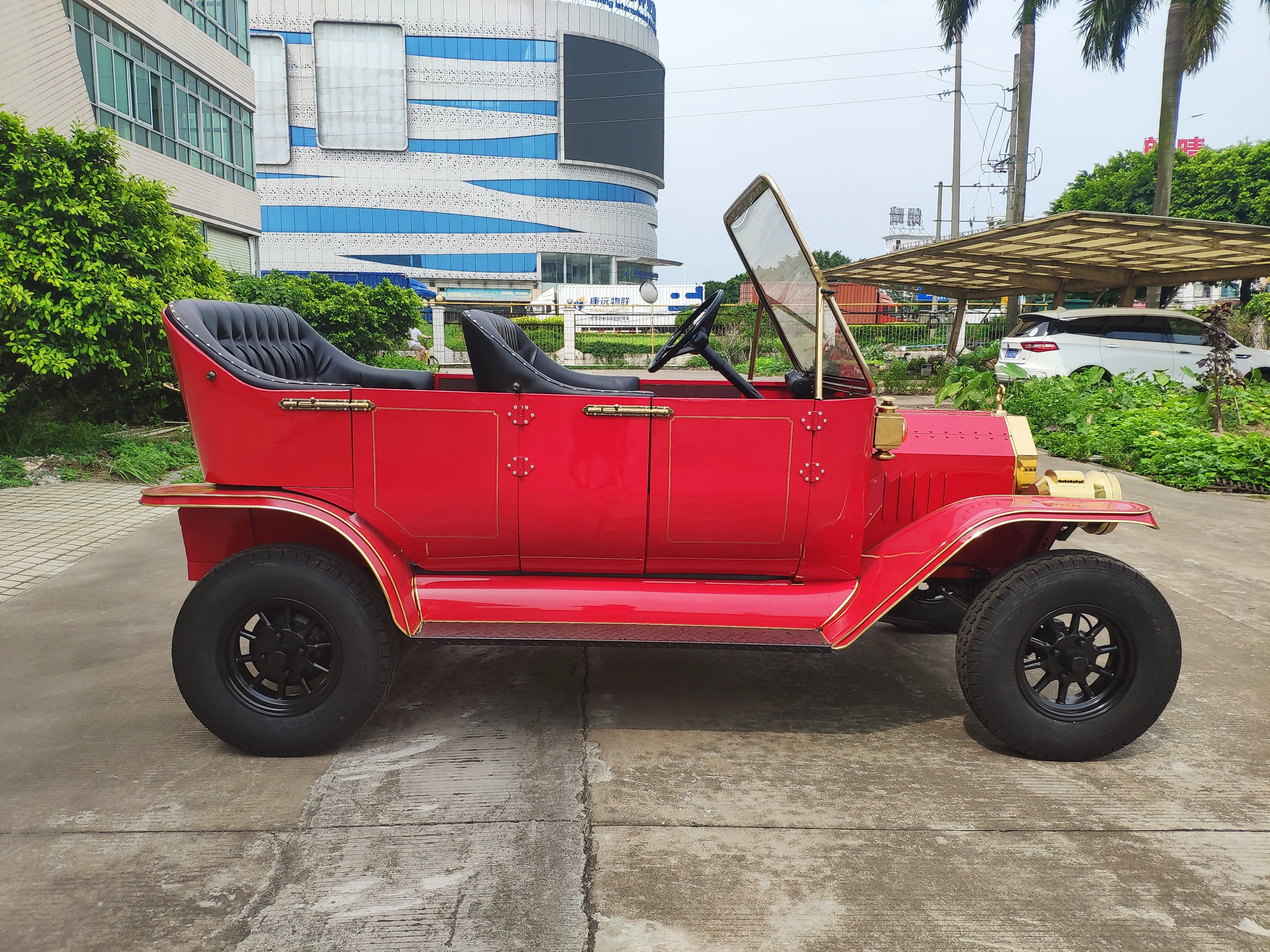 Manufacturer battery operated CE approved electric sightseeing bus vintage classic car golf cart