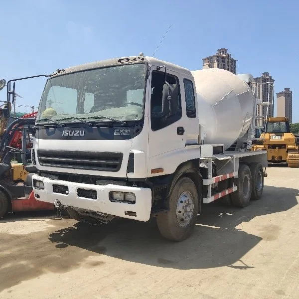 
Isuzu-Truck Sale White Diesel Mixer truck for sale 