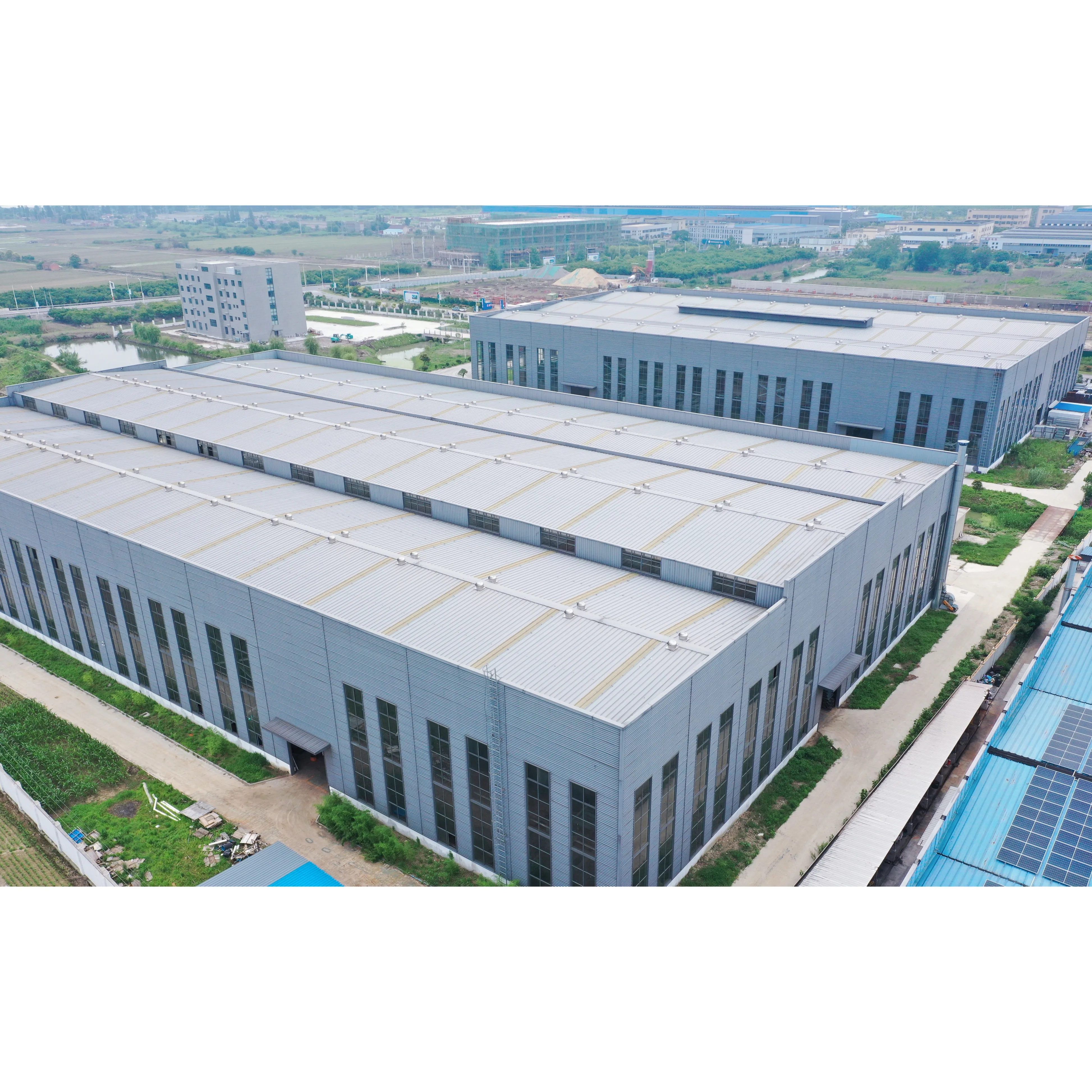 Hot Product Prefabricated Metal Barn Chicken House Customizable Cow Shed Pig Farm Steel Structure Farming