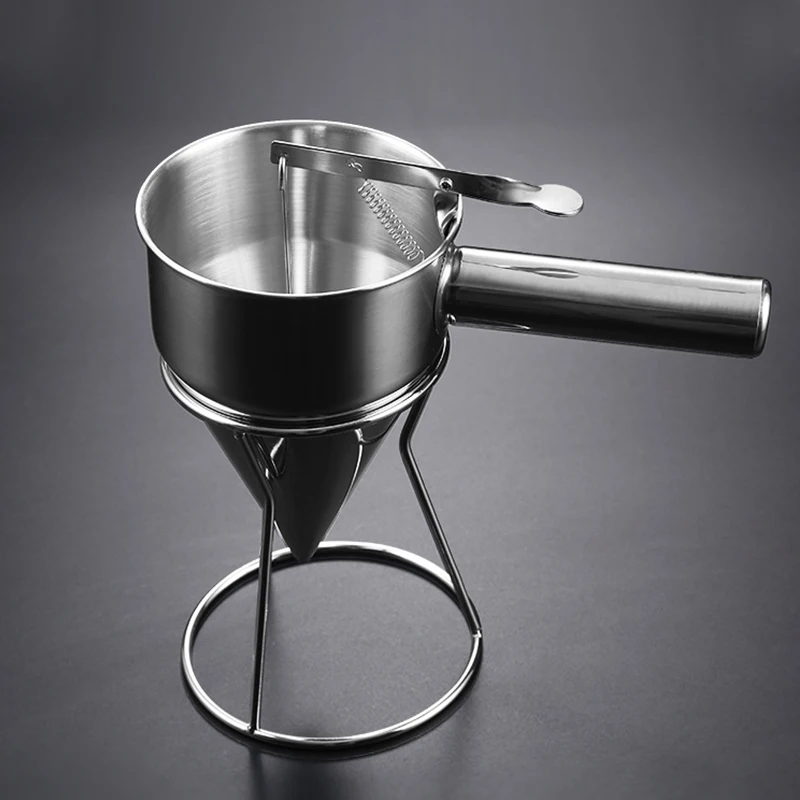 1200ml Stainless Steel Piston Funnel Cake Dough separator Batter Pourer Pancake Batter Dispenser with Squeeze Handle