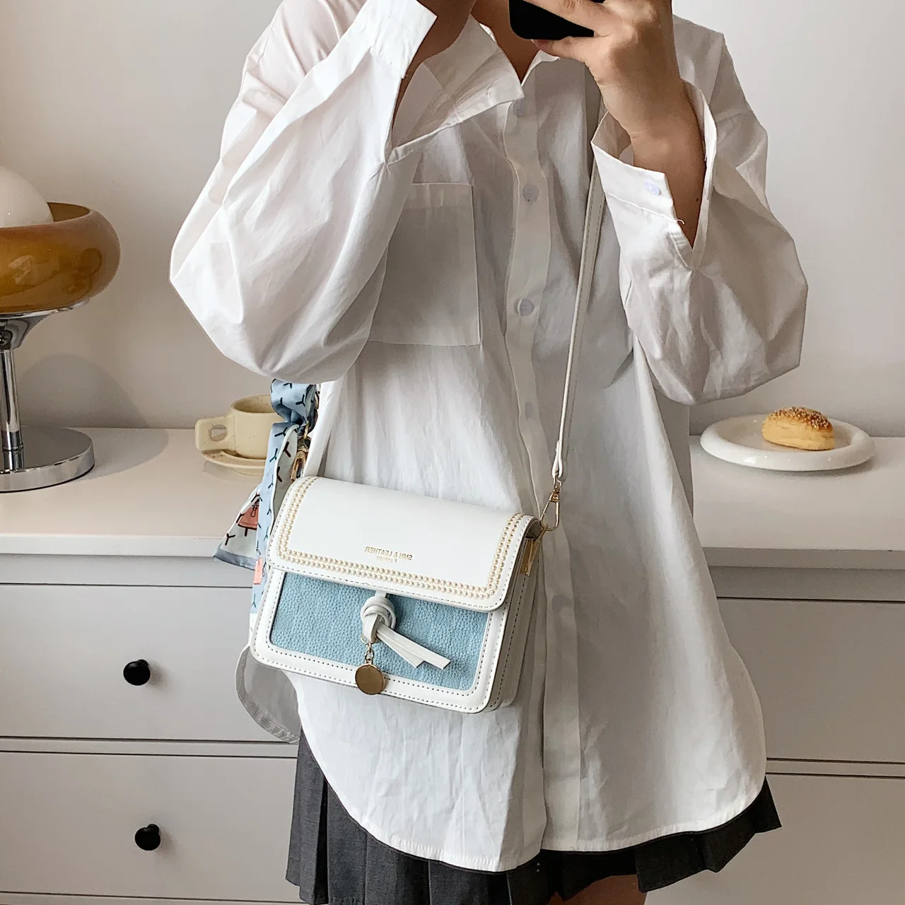 Женская летняя 2023 маленькая сумка через плечо