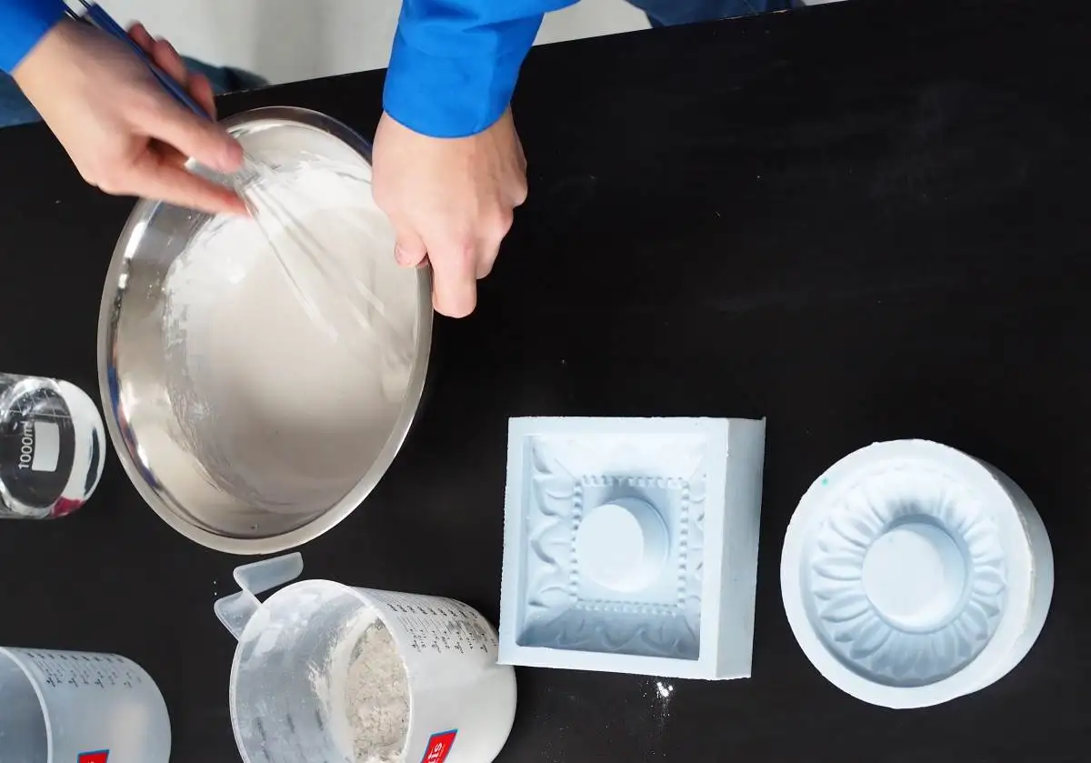 Decor. Great quality smart gypsum mix powder for artworks and sculpturing, from manufacturer for sale, FCA price per 1ton