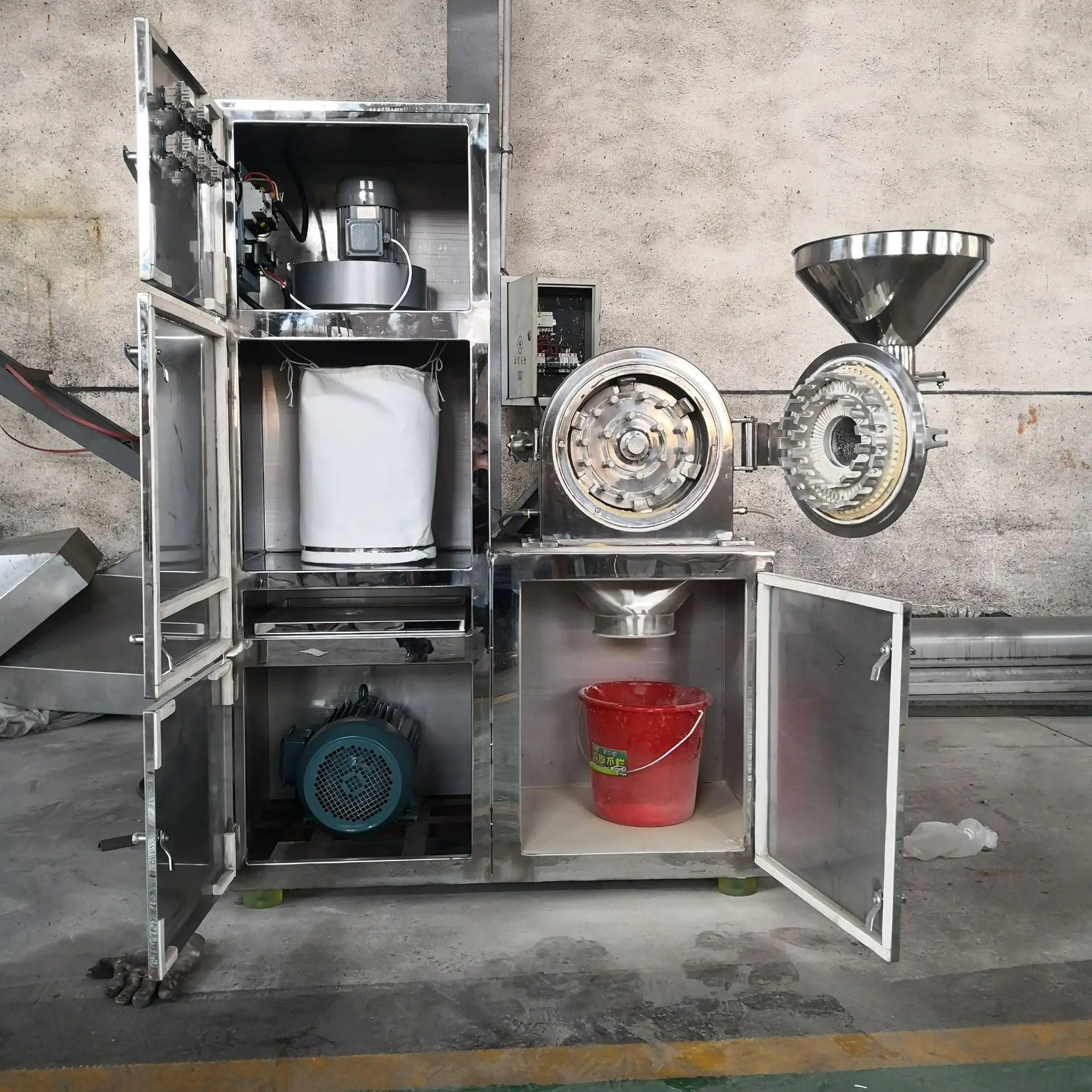 Multipurpose powder grinding machine