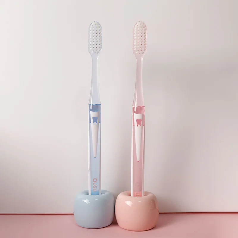 Hot Selling Home Bathroom Supplies Custom Logo Clear Plastic Handle Dental Brush with Soft Bristle