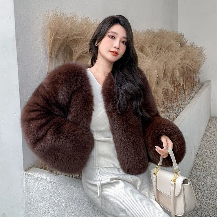 Wholesale Customized fashion trend Fur Jacket  Women Winter Warm 100% Real Fox Fur Coat Out Wear Warm White Fox Fur Coat
